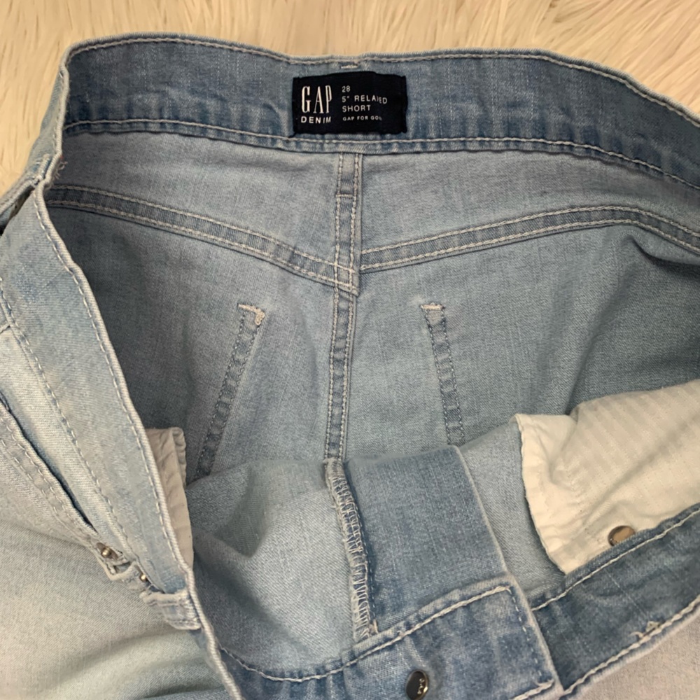 Gap Denim 5” Relaxed Shorts - Picture 8 of 9
